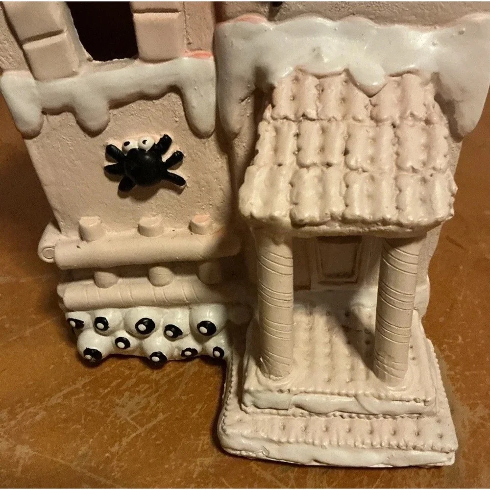 Halloween Gingerbread Pink Pastel Haunted House with Ghost 13.5 